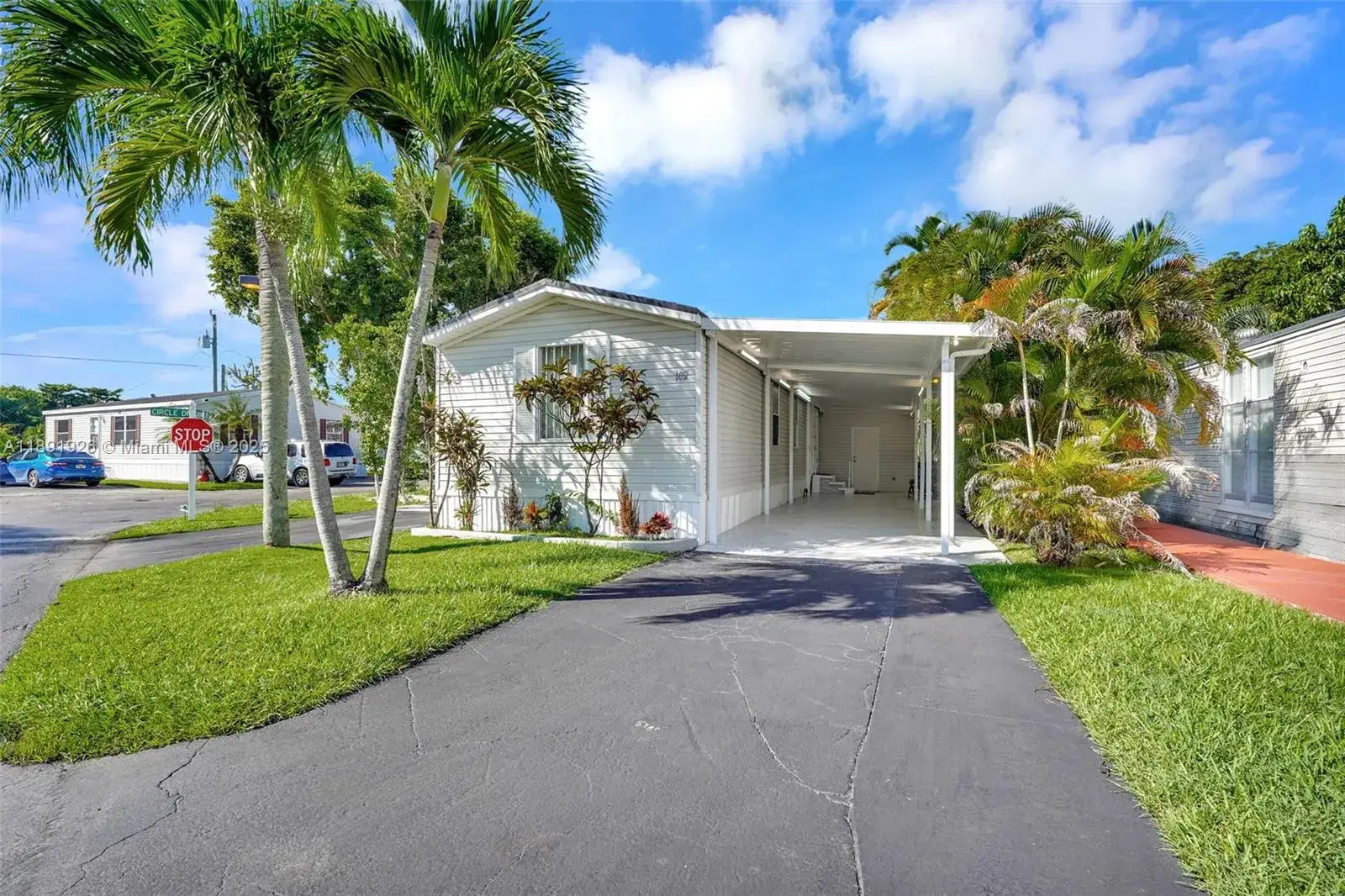 2 bedroom 2 bath Residential for sale at 28501 SW 152ND AVE LOT 102, Homestead FL 33033