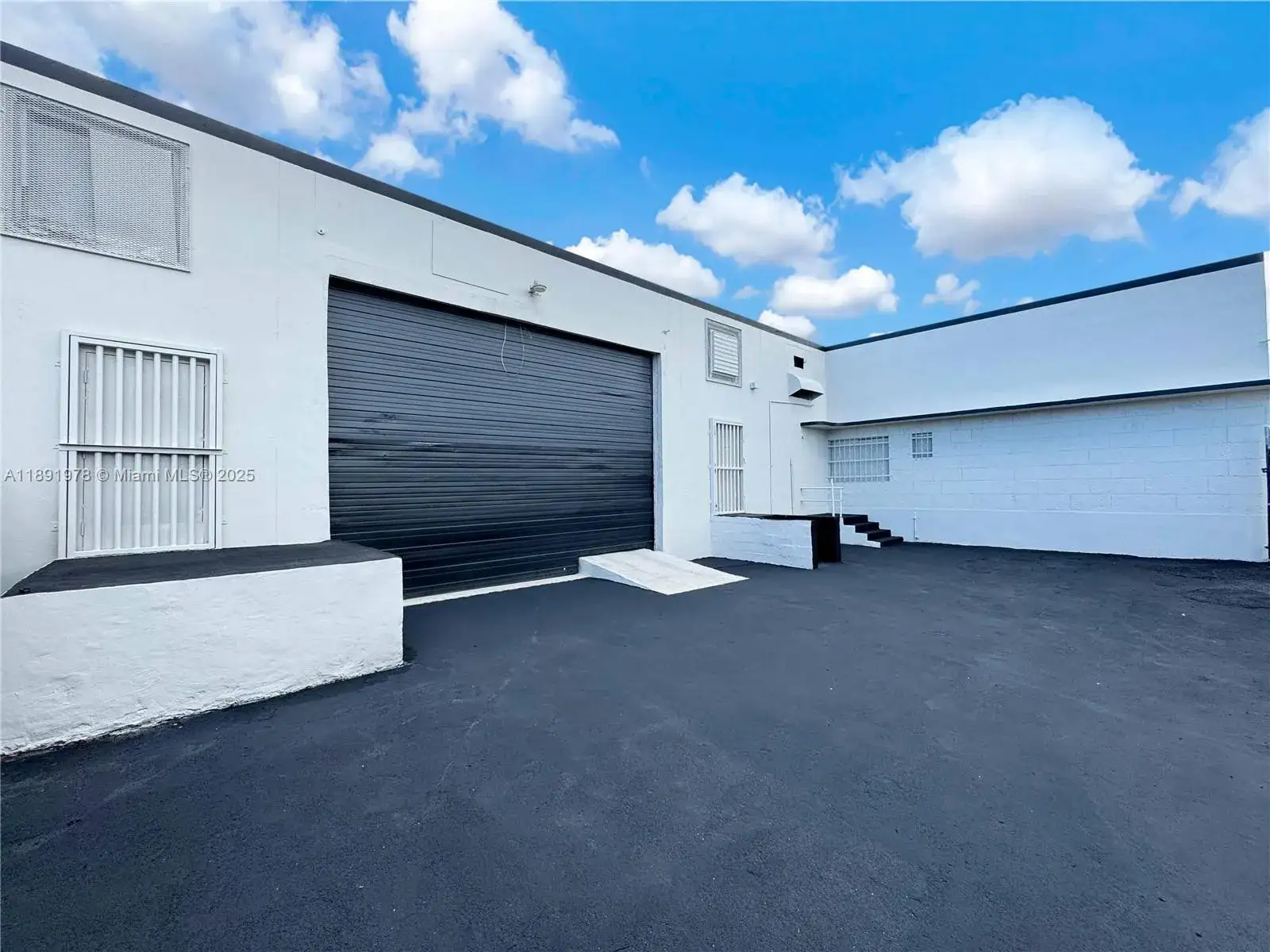 Commercial Sale for sale at 286 NE 67th St, Miami FL 33138