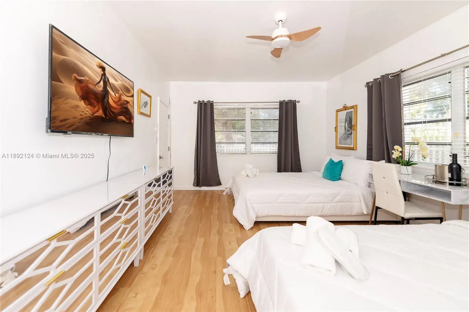 1 bedroom 2 bath Residential Lease for rent at 545 Michigan Ave # 2, Miami Beach FL 33139