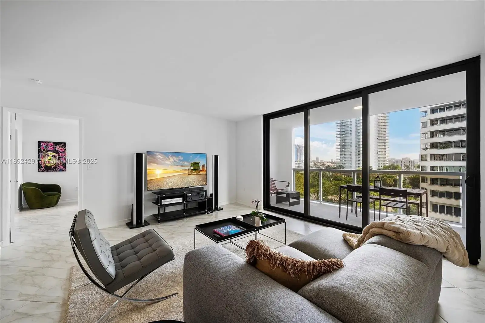 2 bedroom 2 bath Residential for sale at 9 Island Ave # 710, Miami Beach FL 33139