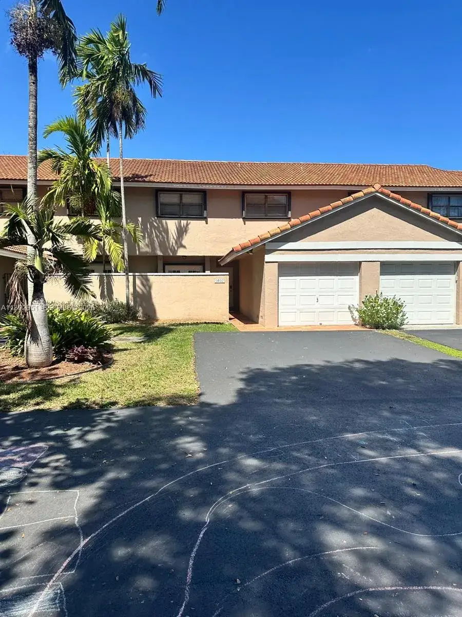 3 bedroom 2 bath Residential Lease for rent at 9102 SW 113th Place Cir E, Miami FL 33176