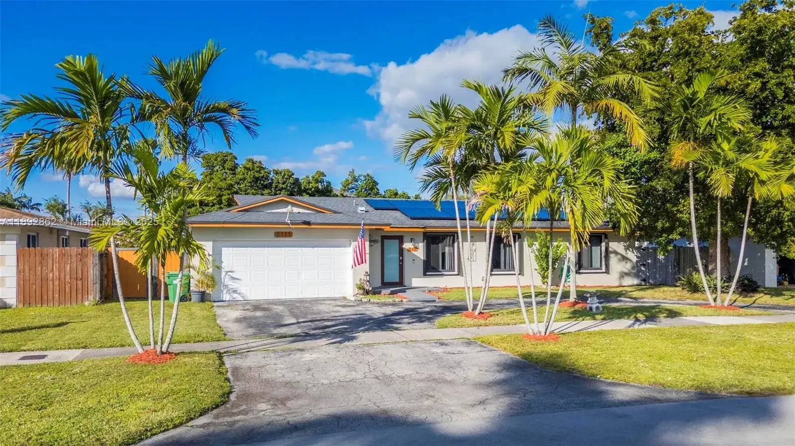 3 bedroom 2 bath Residential for sale at 8111 SW 205th St, Cutler Bay FL 33189