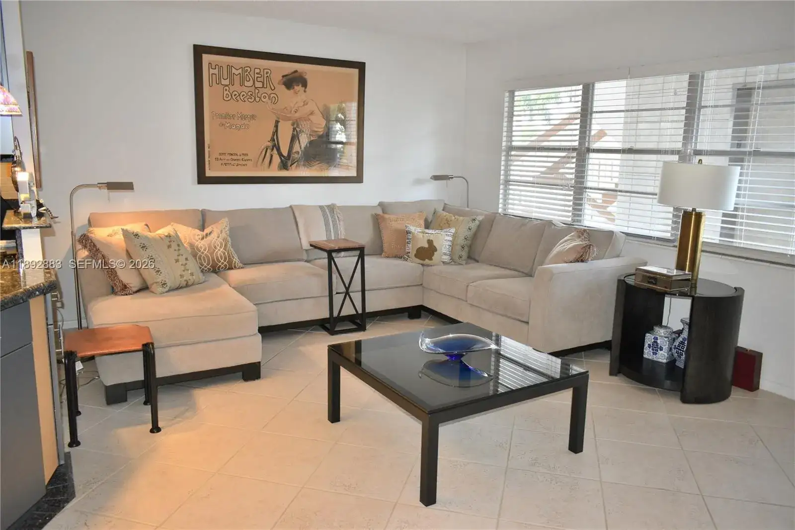 1 bedroom 1 bath Residential for sale at 2011 Cornwall # A, Boca Raton FL 33434