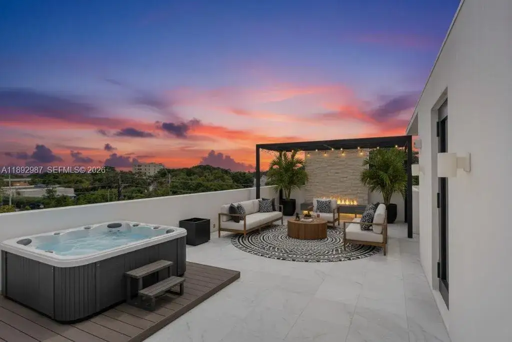 3 bedroom 3 bath Residential for sale at 521 NE 61st St, Miami FL 33137