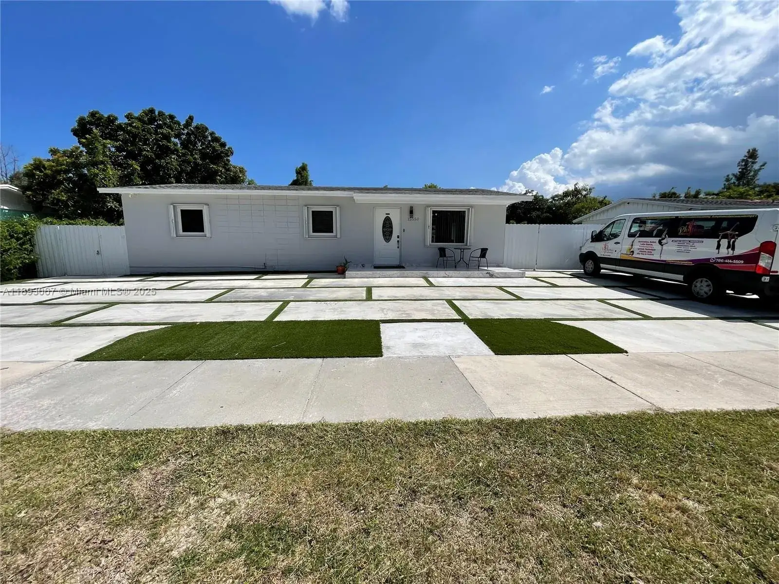 3 bedroom 1 bath Residential Lease for rent at 15550 SW 308th St # 15550, Homestead FL 33033