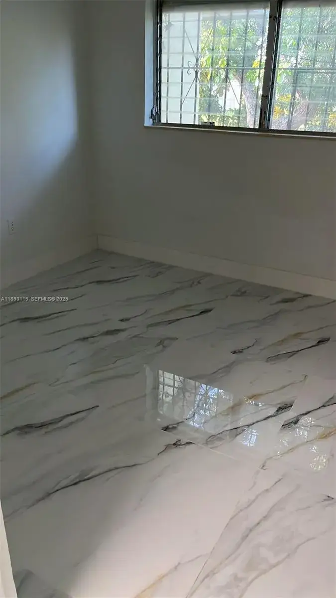 3 bedroom 1 bath Residential for sale at 7160 SW 15th St, Miami FL 33144