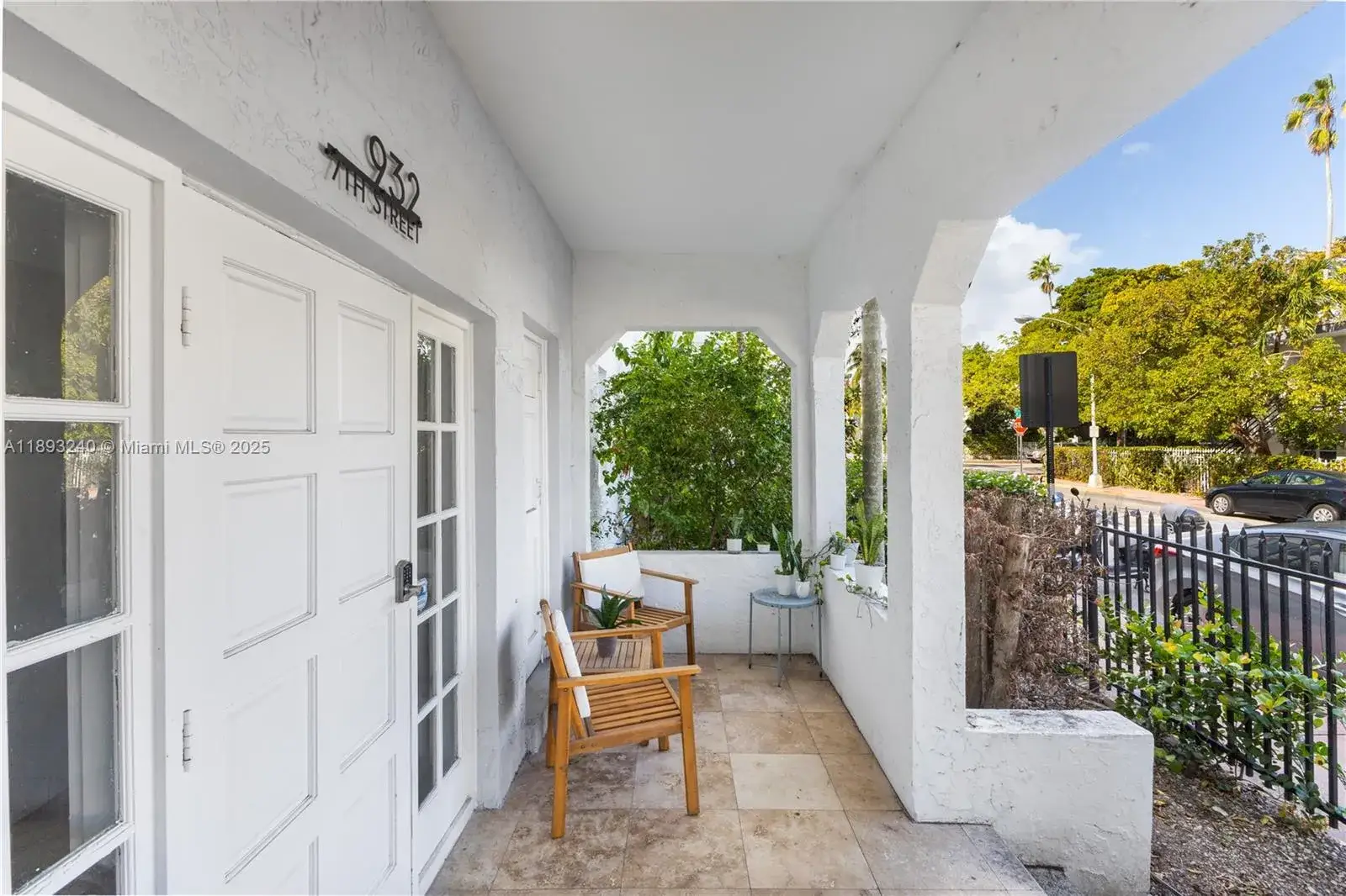 1 bedroom 1 bath Residential for sale at 932 7th St # 932A, Miami Beach FL 33139