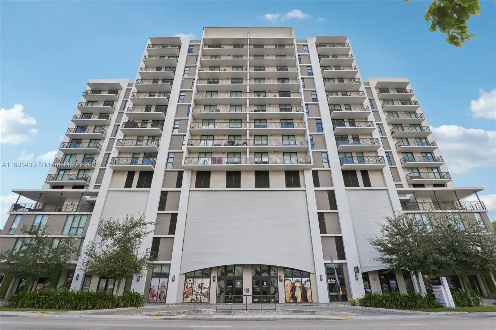 1 bedroom 1 bath Residential Lease for rent at 1501 SW 37th Ave # 708, Miami FL 33145