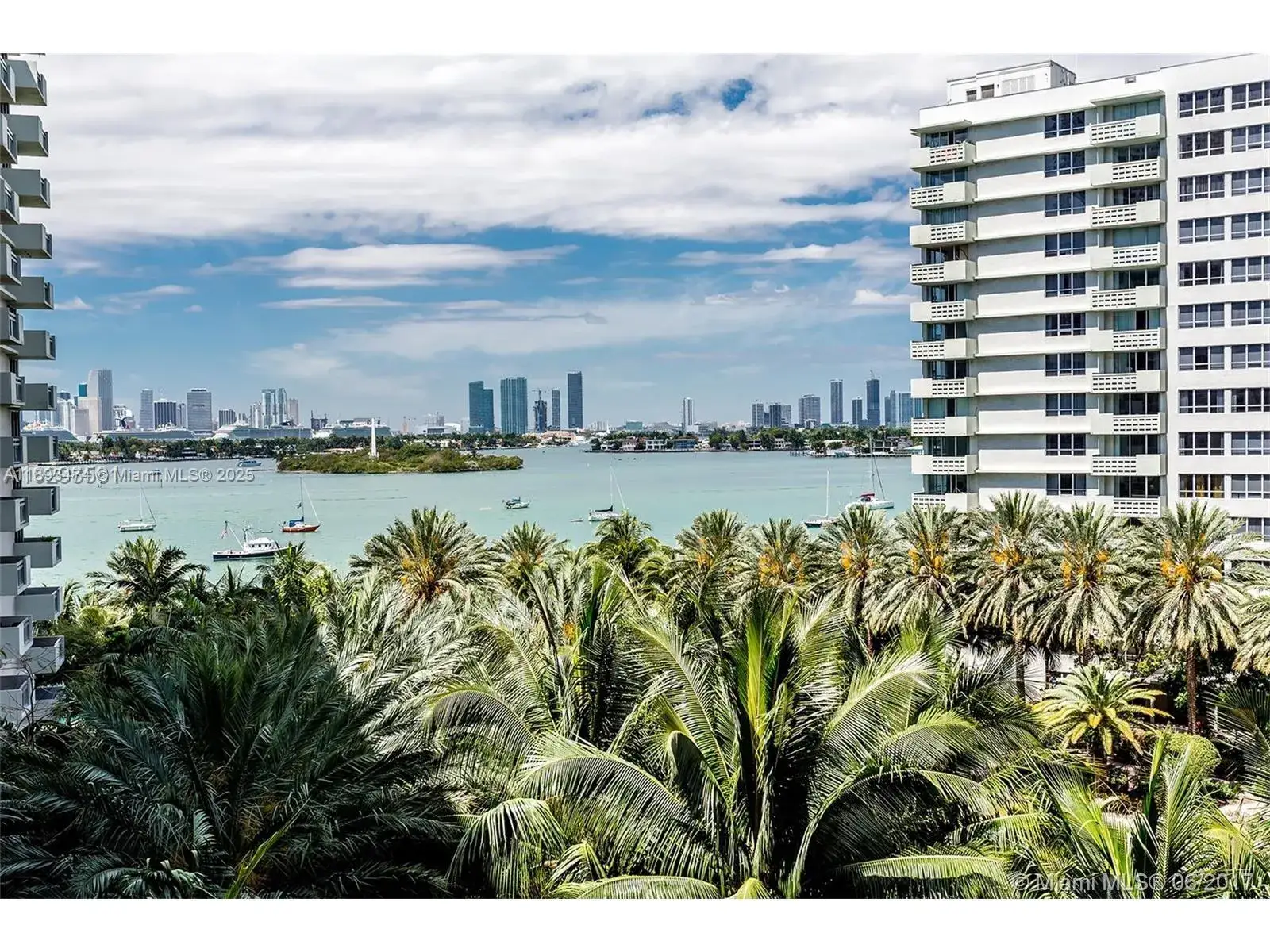1 bedroom 1 bath Residential Lease for rent at 1500 Bay Rd # 758S, Miami Beach FL 33139