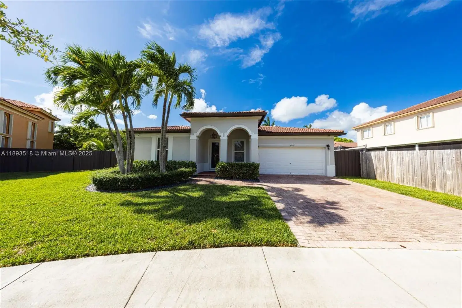 4 bedroom 2 bath Residential for sale at 2122 NE 39th Ter, Homestead FL 33033