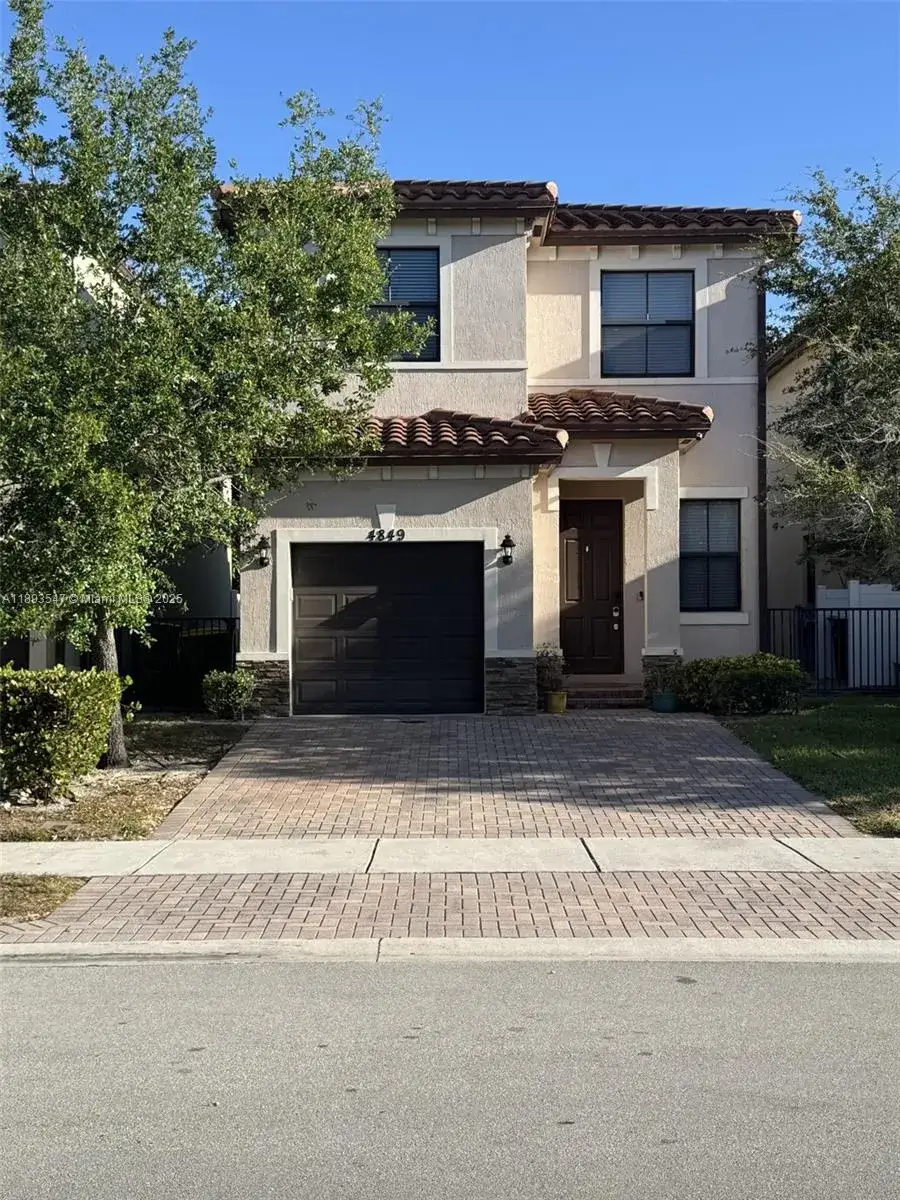 3 bedroom 2 bath Residential for sale at 4849 NW 57th Ct, Tamarac FL 33319