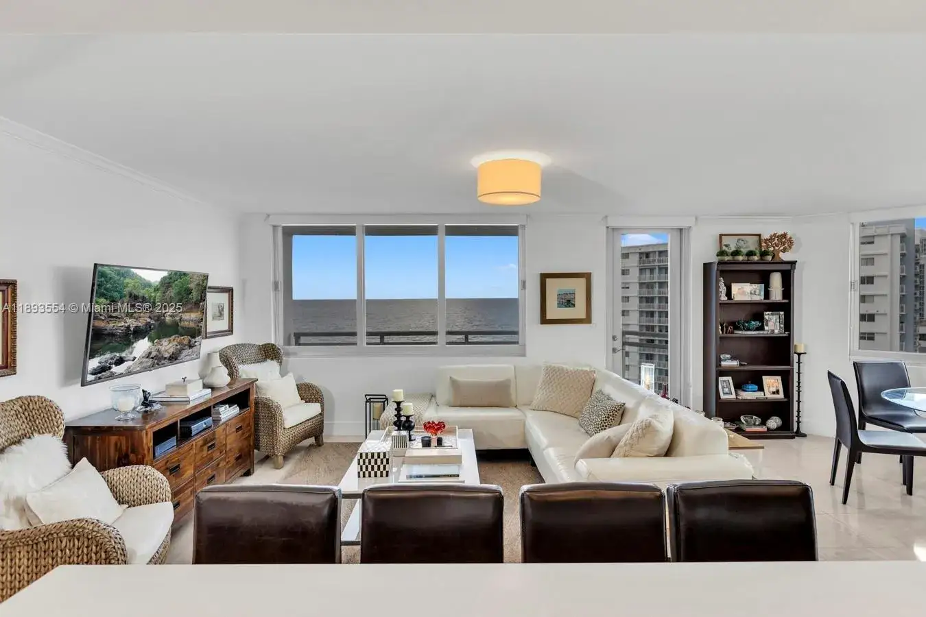 2 bedroom 2 bath Residential for sale at 7135 Collins Ave # 1126, Miami Beach FL 33141