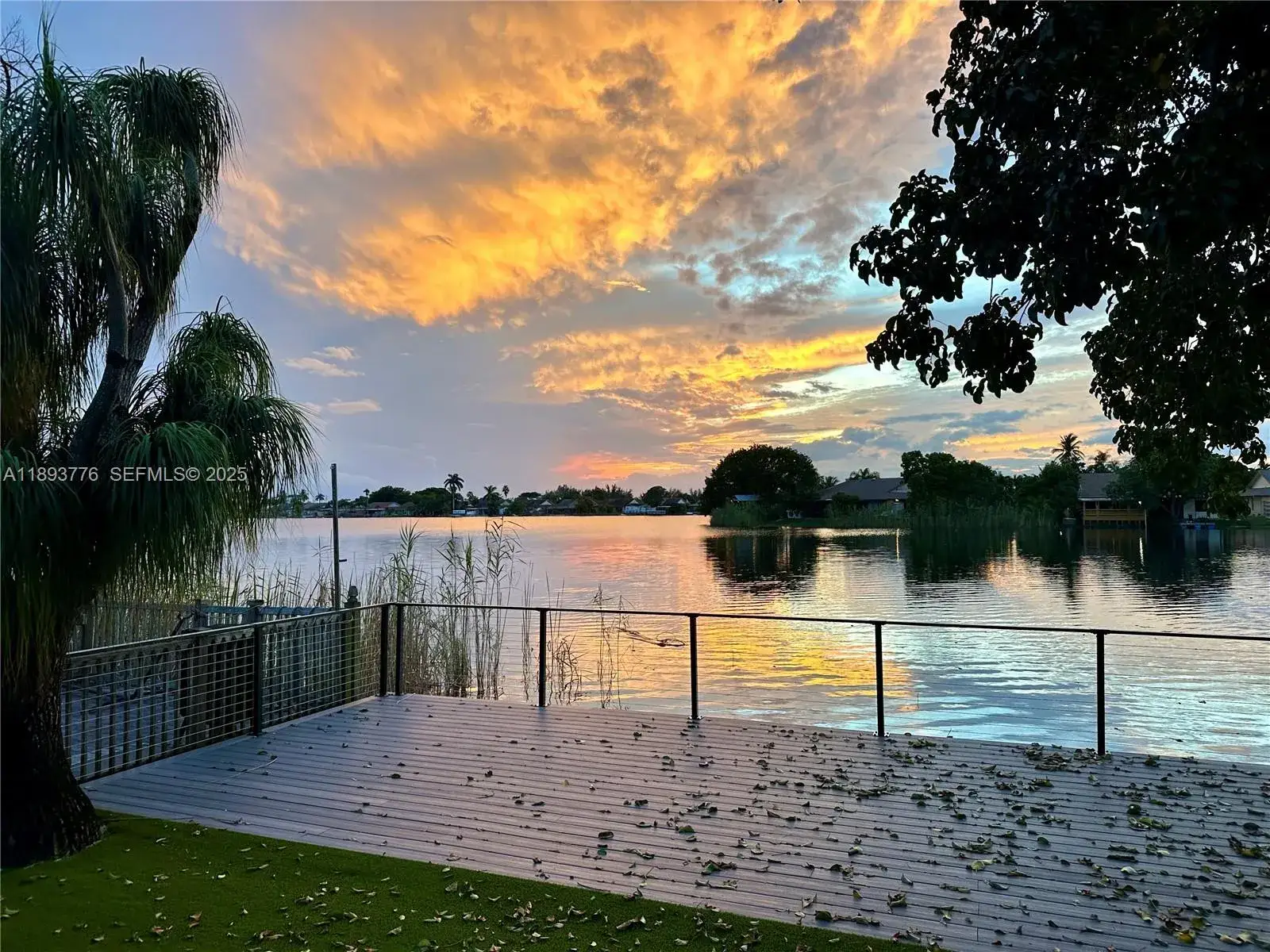 3 bedroom 2 bath Residential for sale at 5521 SW 24th Ave, Dania Beach FL 33312