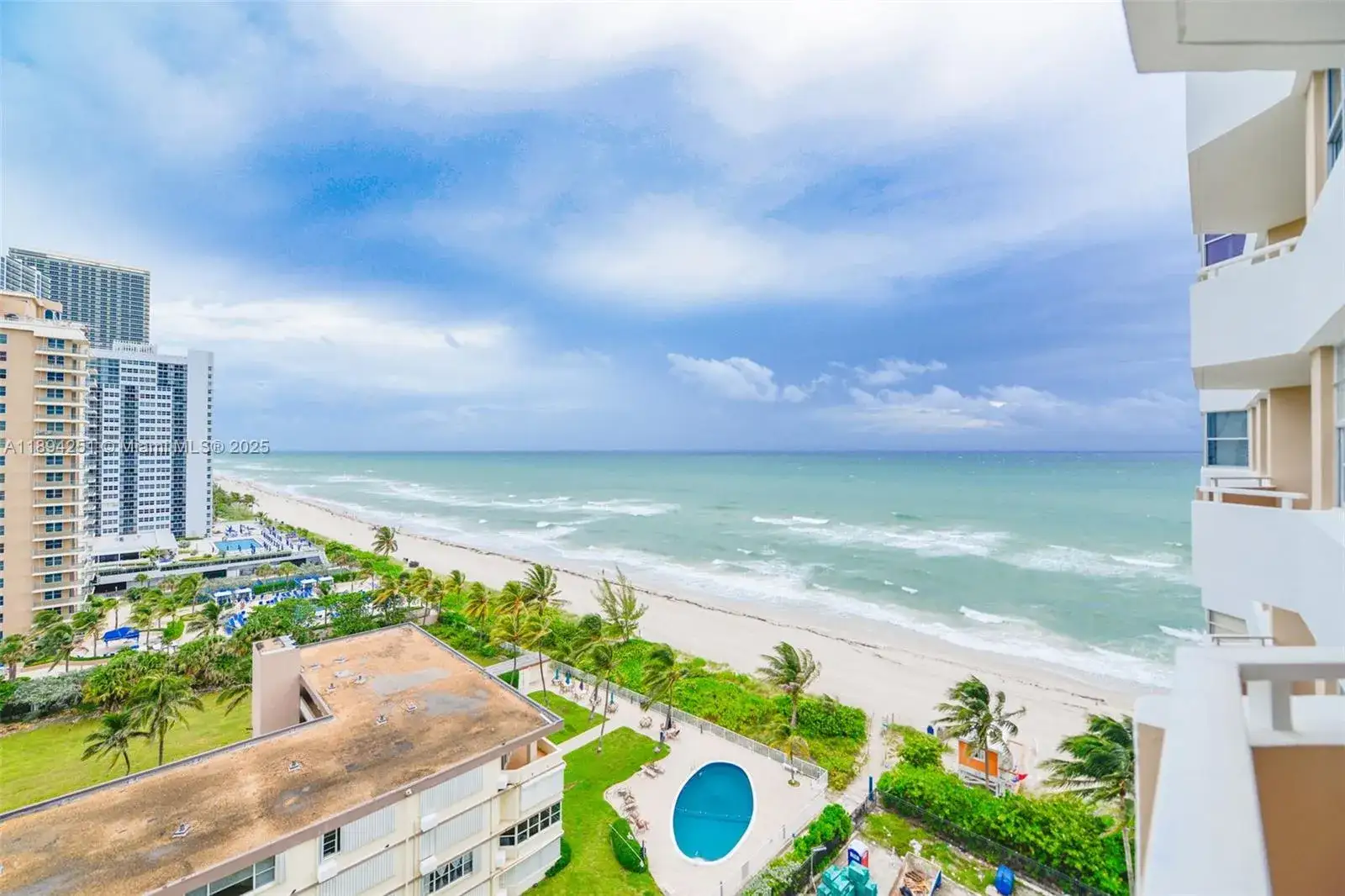 1 bedroom 1 bath Residential for sale at 1950 S Ocean Dr # 11K, Hallandale Beach FL 33009