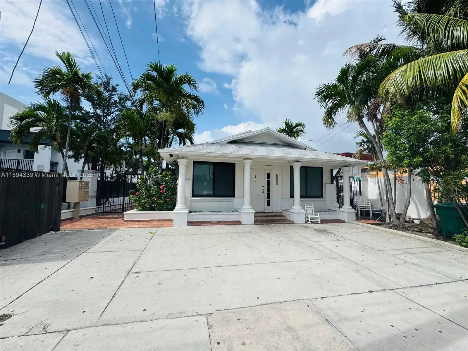 4 bedroom 2 bath Residential Lease for rent at 1238 SW 4th St # 1, Miami FL 33135
