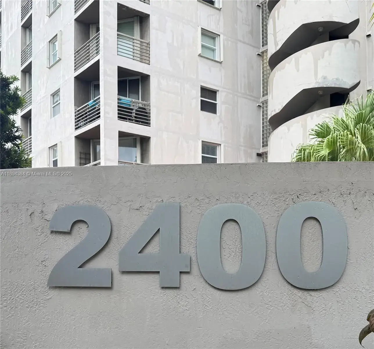 1 bedroom 1 bath Residential for sale at 2400 SW 3rd Ave # 204, Miami FL 33129