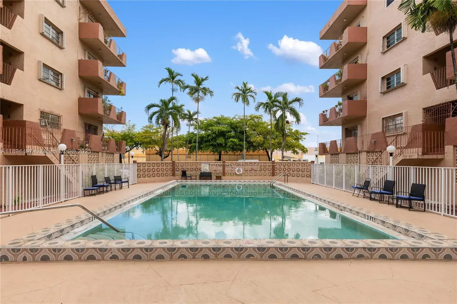 2 bedroom 2 bath Residential Lease for rent at 1630 W 46th St # 514B, Hialeah FL 33012