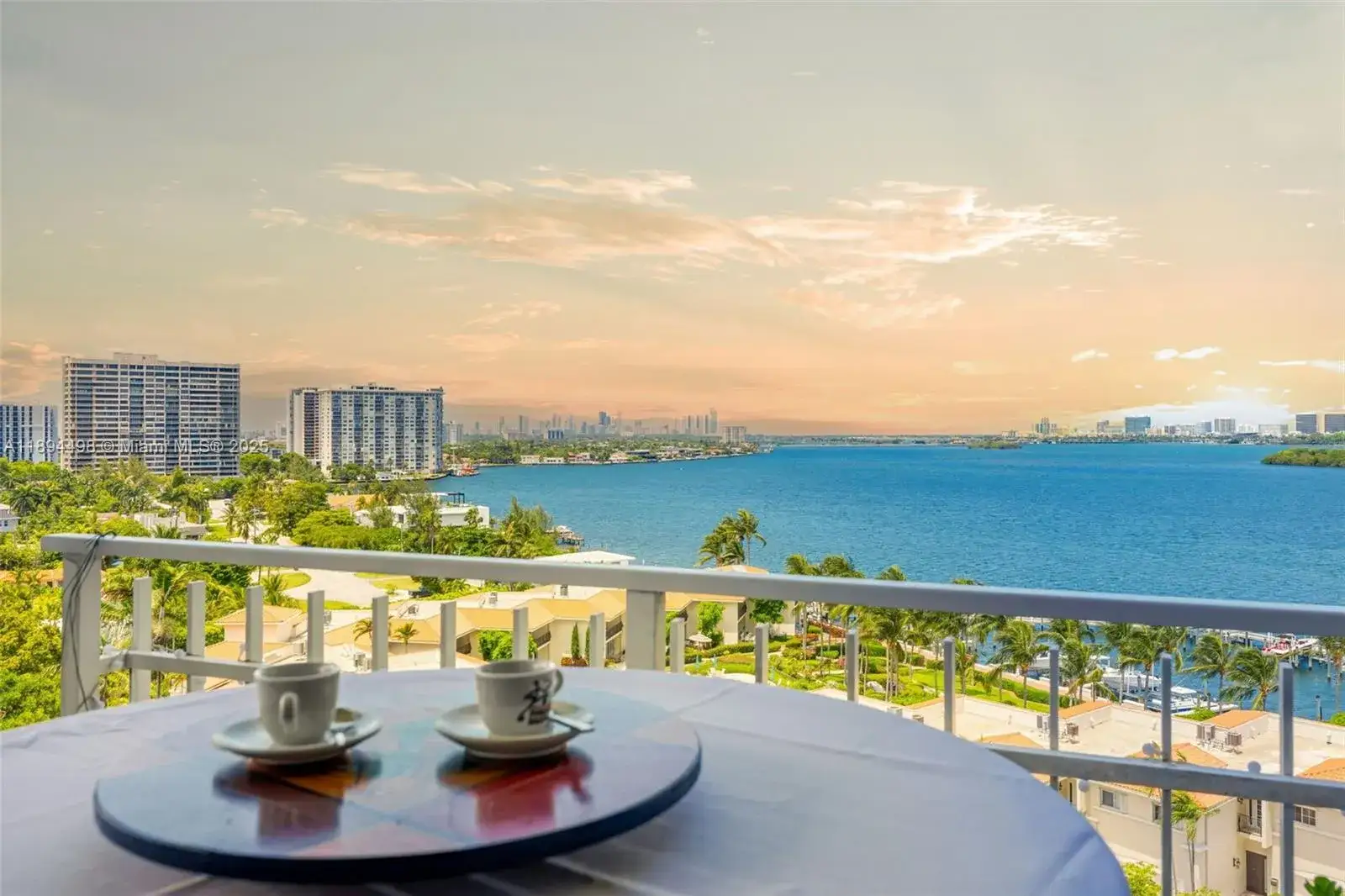 2 bedroom 2 bath Residential for sale at 4000 Towerside Ter # 1107, Miami FL 33138