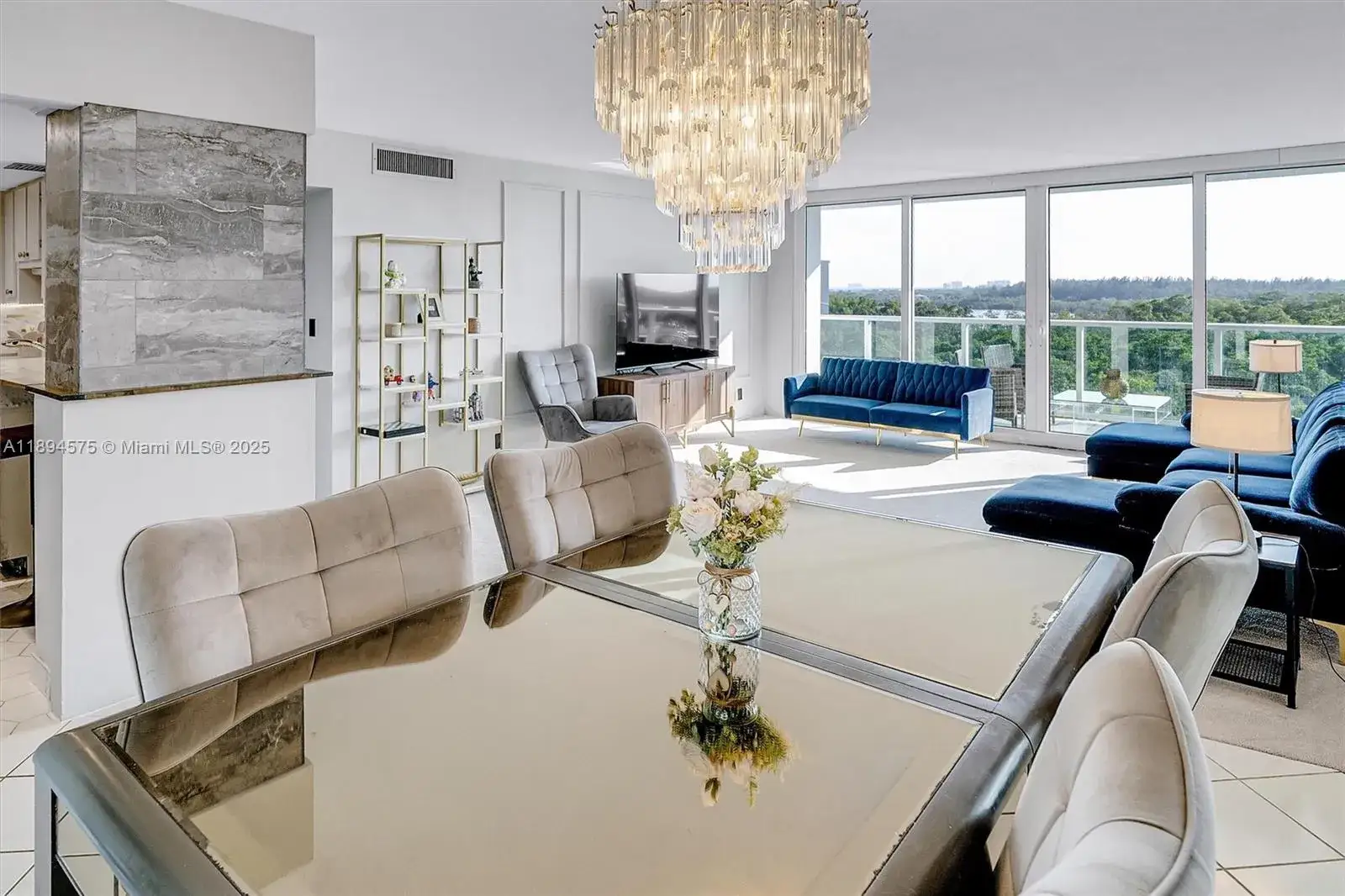 2 bedroom 2 bath Residential for sale at 100 Bayview Dr # 617, Sunny Isles Beach FL 33160