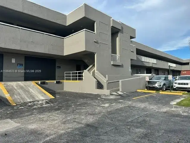 Business Opportunity for sale at 67th, Miami FL 33166