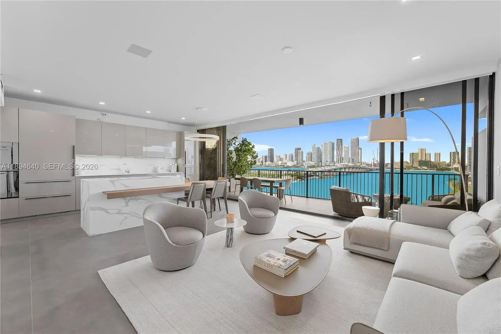 1 bedroom 2 bath Residential for sale at 1000 Venetian Way # 1006, Miami FL 33139