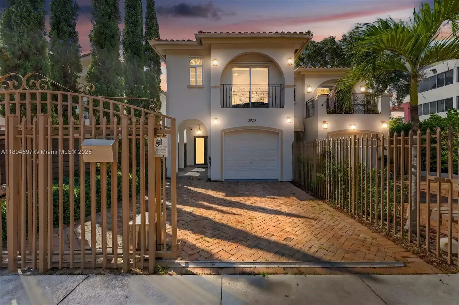 3 bedroom 2 bath Residential for sale at 2924 Bridgeport Ave, Miami FL 33133