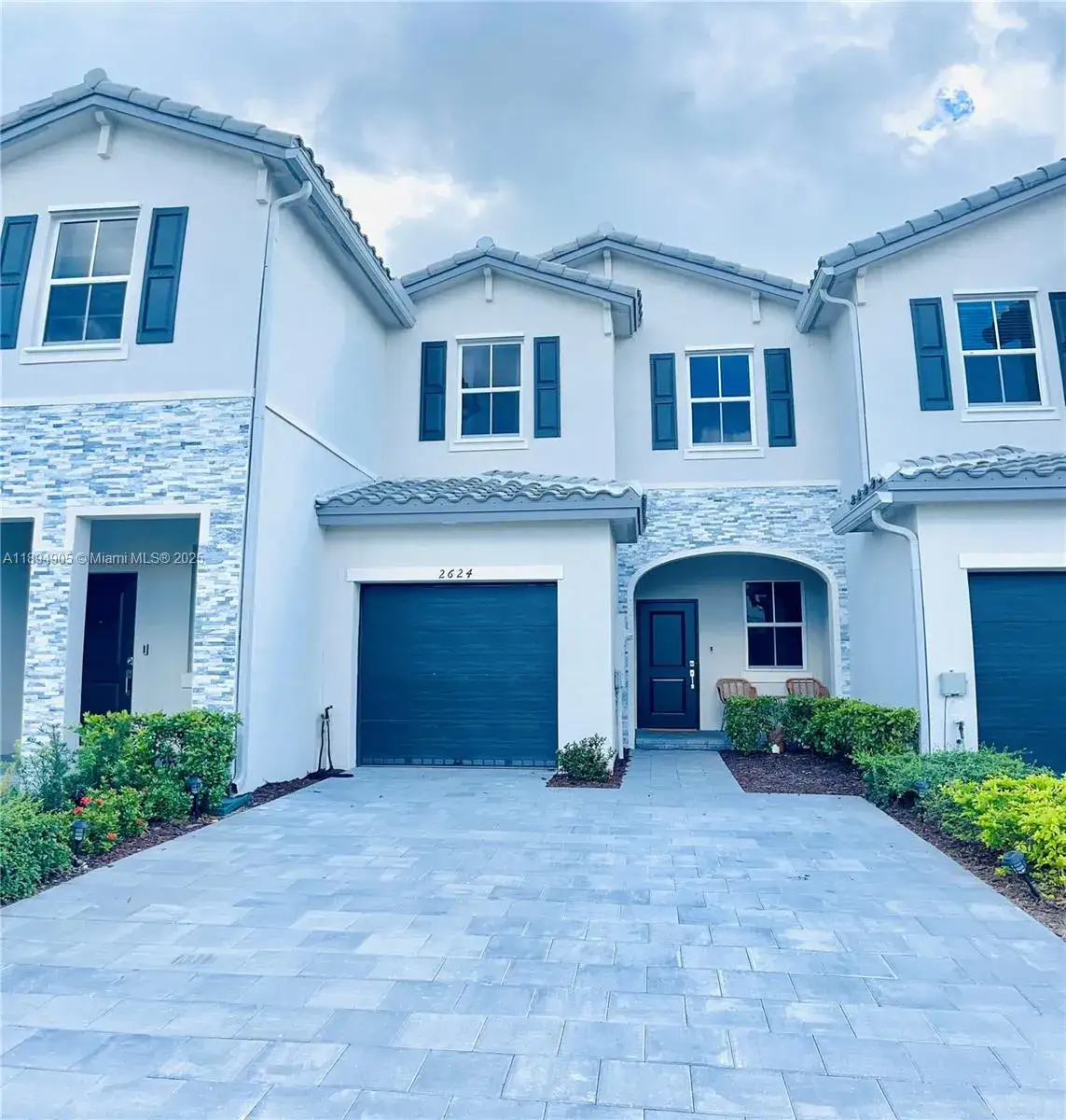 3 bedroom 2 bath Residential for sale at 2624 SE 11th Ct, Homestead FL 33035