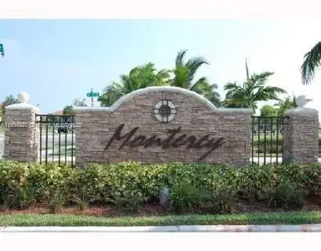 3 bedroom 2 bath Residential for sale at 3395 NE 10th St # 101, Homestead FL 33033