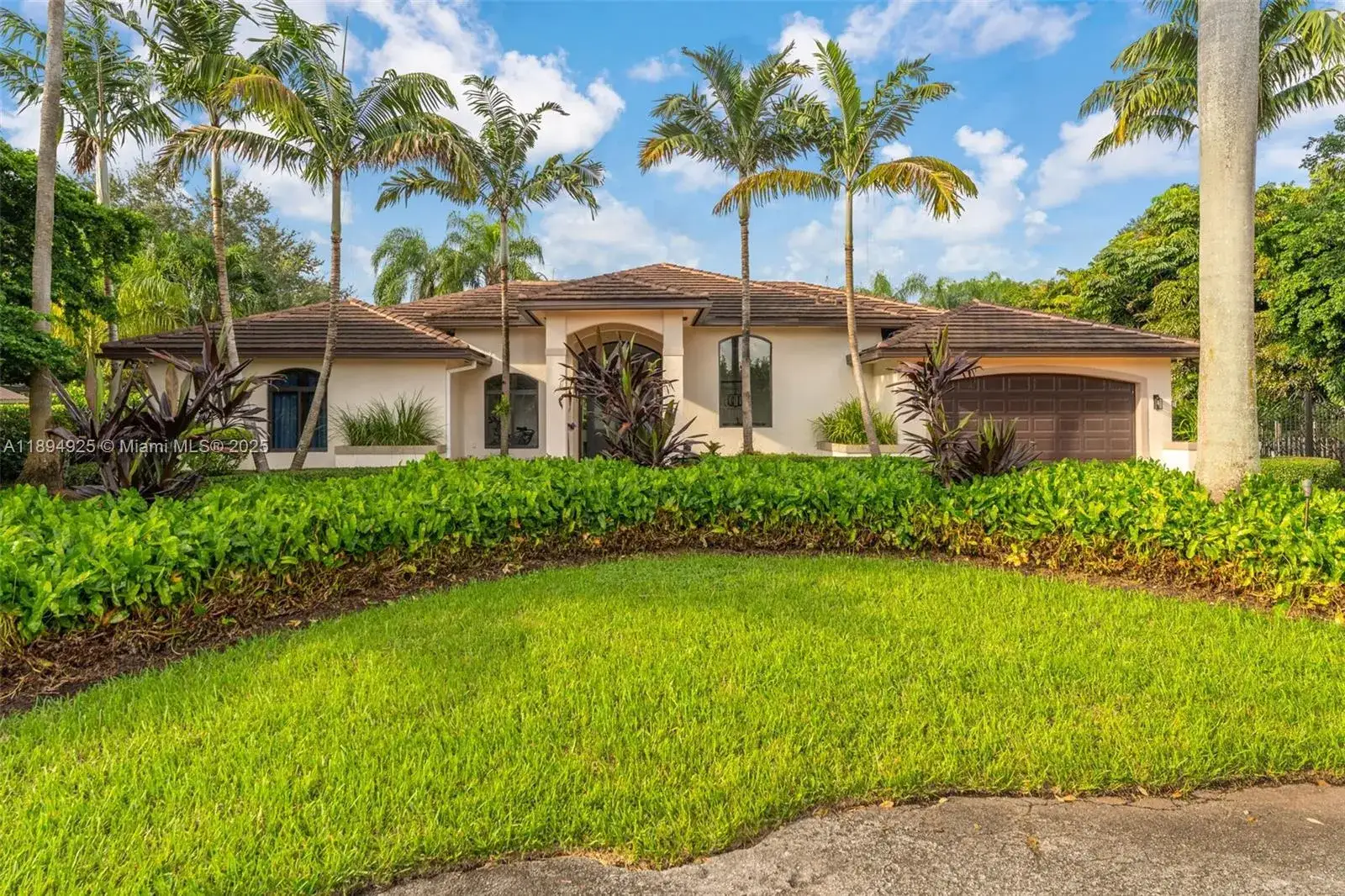 4 bedroom 3 bath Residential for sale at 12019 SW 77th Ter, Miami FL 33183