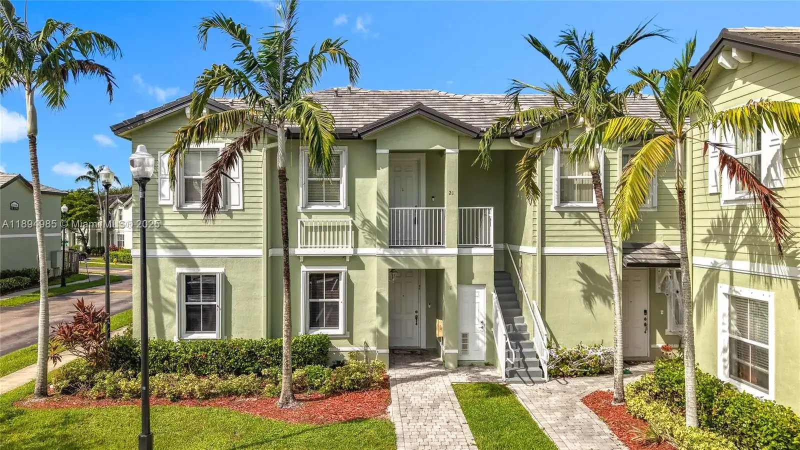 3 bedroom 2 bath Residential Lease for rent at 2935 SE 1st Dr # 21, Homestead FL 33033