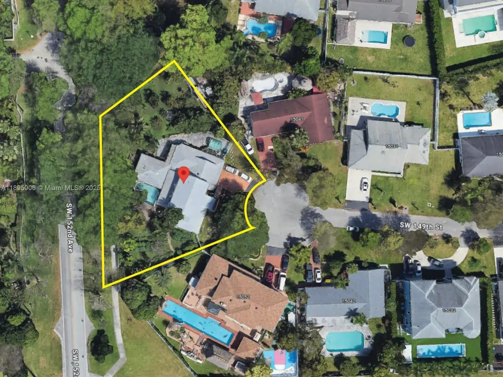 5 bedroom 4 bath Residential Lease for rent at 15051 SW 149th St, Miami FL 33196