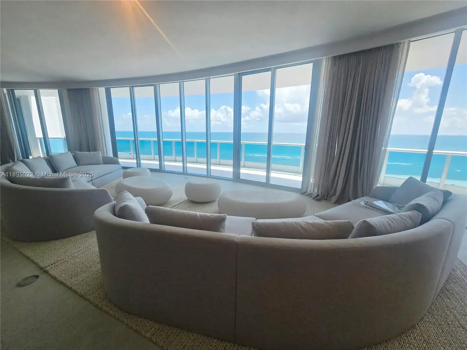 3 bedroom 3 bath Residential Lease for rent at 5959 Collins Ave # 907, Miami Beach FL 33140