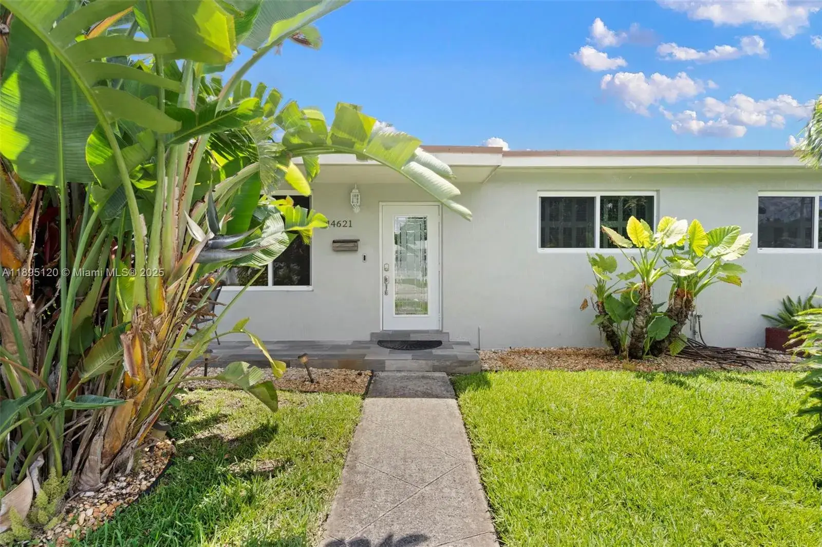 3 bedroom 2 bath Residential for sale at 14621 NW 13th Rd, Miami FL 33167