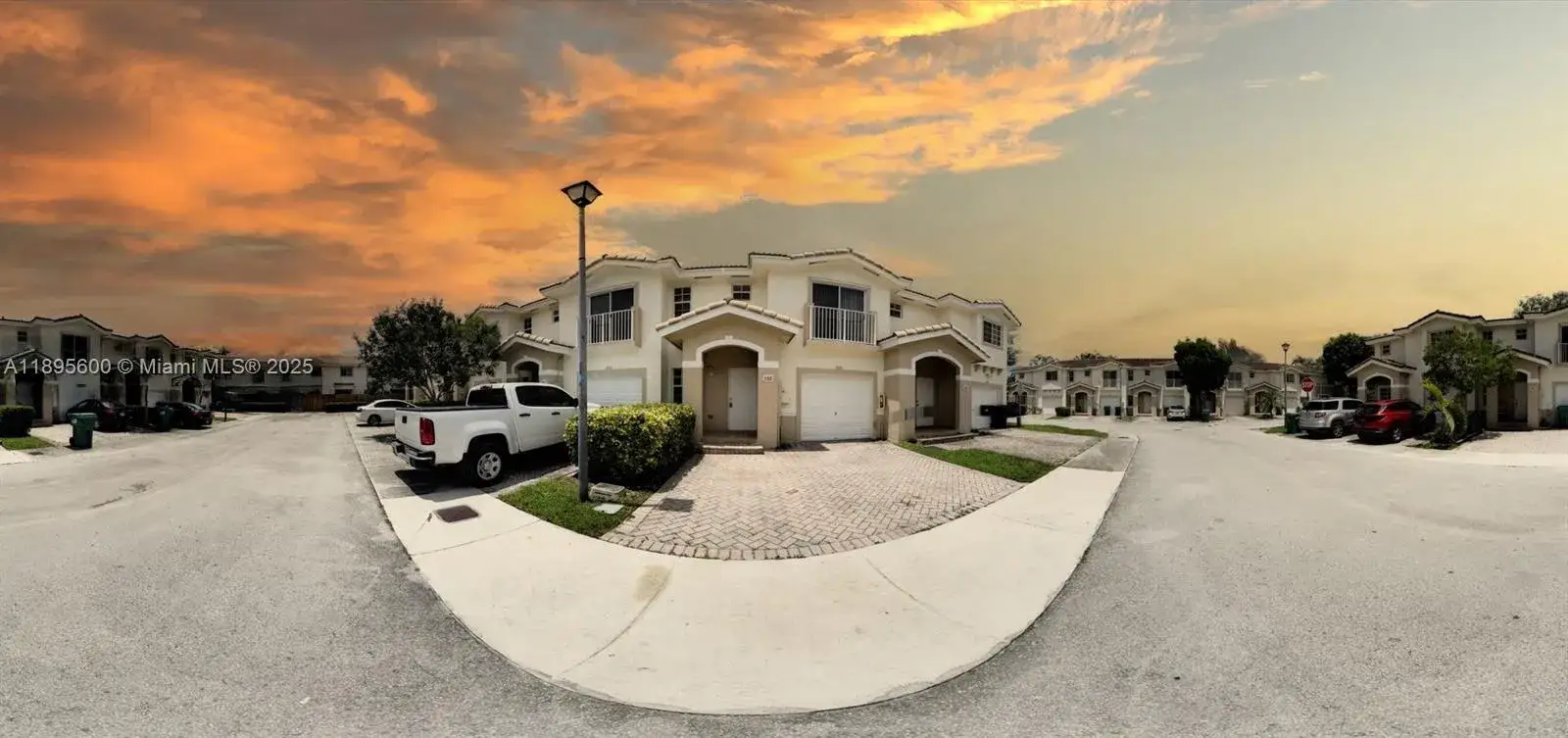 3 bedroom 2 bath Residential Lease for rent at 13974 SW 260th St # 102, Homestead FL 33032