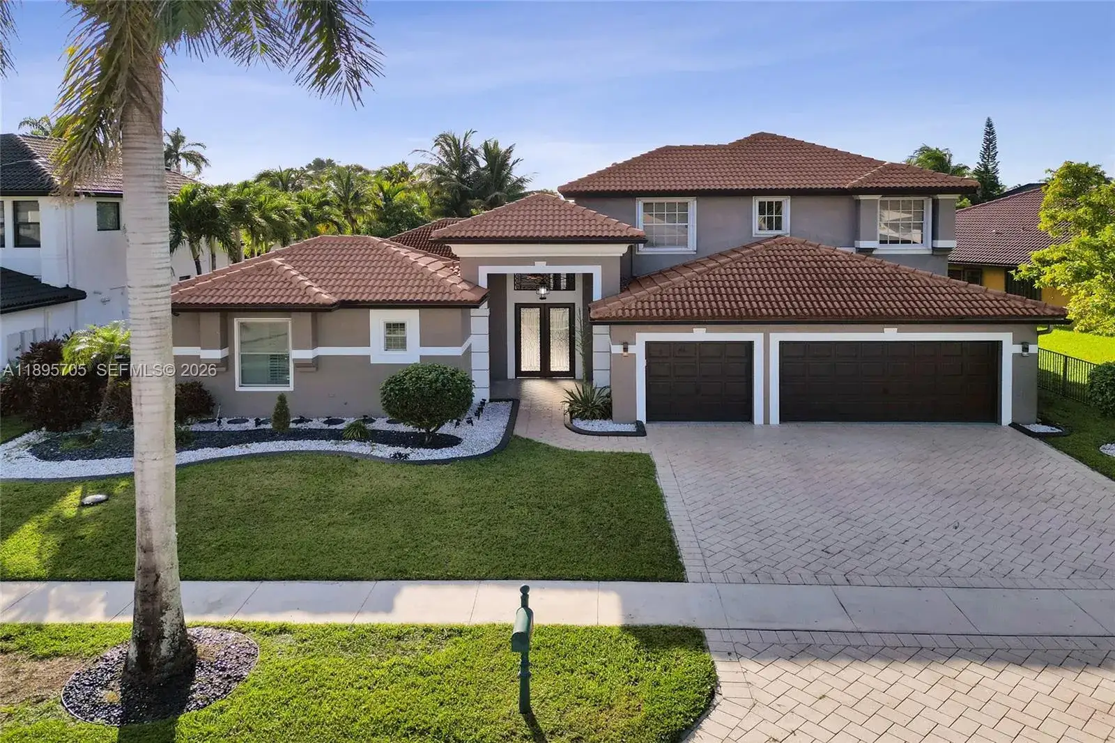 7 bedroom 5 bath Residential for sale at 4248 SW 185th Ave, Miramar FL 33029