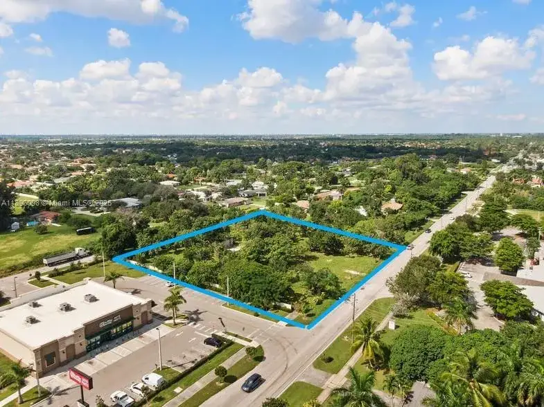 Commercial Land for sale at 19990 SW 127th Ave, Miami FL 33177
