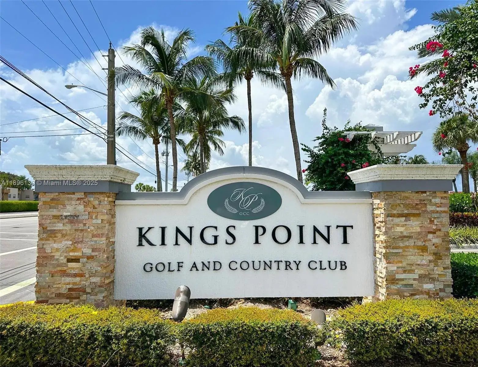 2 bedroom 2 bath Residential for sale at 712 Monaco O # 712, Delray Beach FL 33446