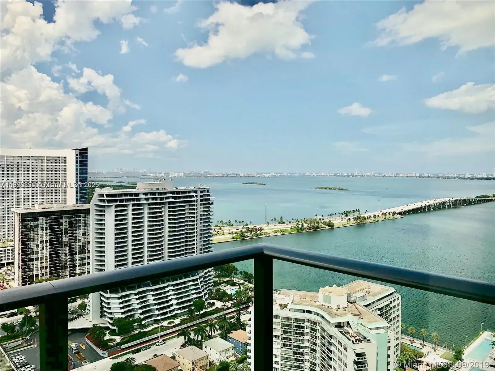 2 bedroom 2 bath Residential Lease for rent at 501 NE 31st St # 3010, Miami FL 33137