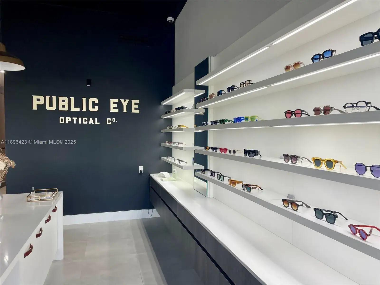 Business Opportunity for sale at 536 SW 12th Ave, Miami FL 33130