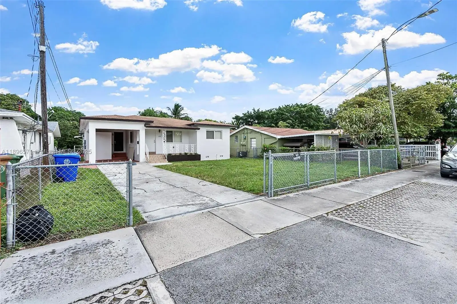 2 bedroom 1 bath Residential Lease for rent at 1221 NW 34th Ave # 1221, Miami FL 33125