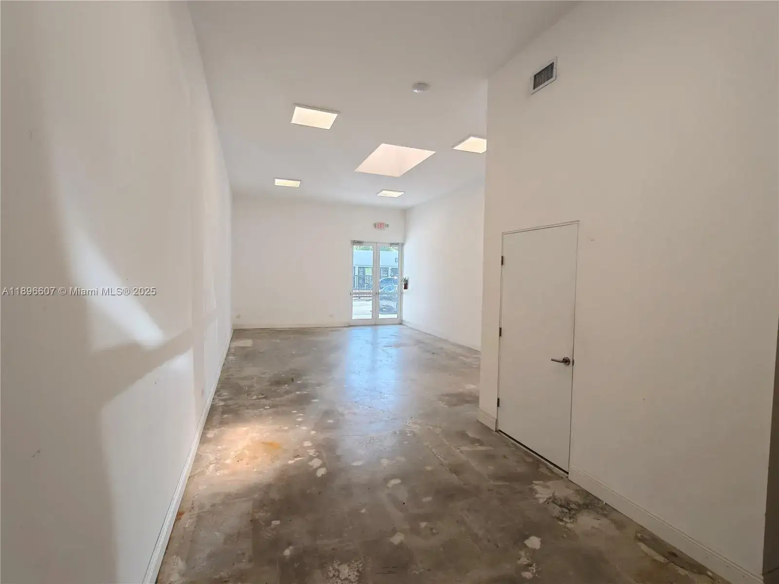 Commercial Sale for sale at 5900 NW 2nd Ave Suite 3, Miami FL 33127