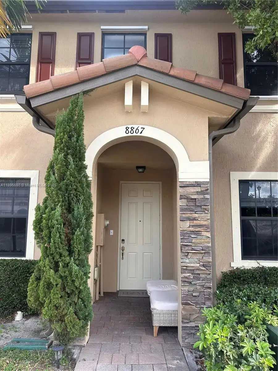 2 bedroom 2 bath Residential for sale at 8867 W 35th Way, Hialeah FL 33018