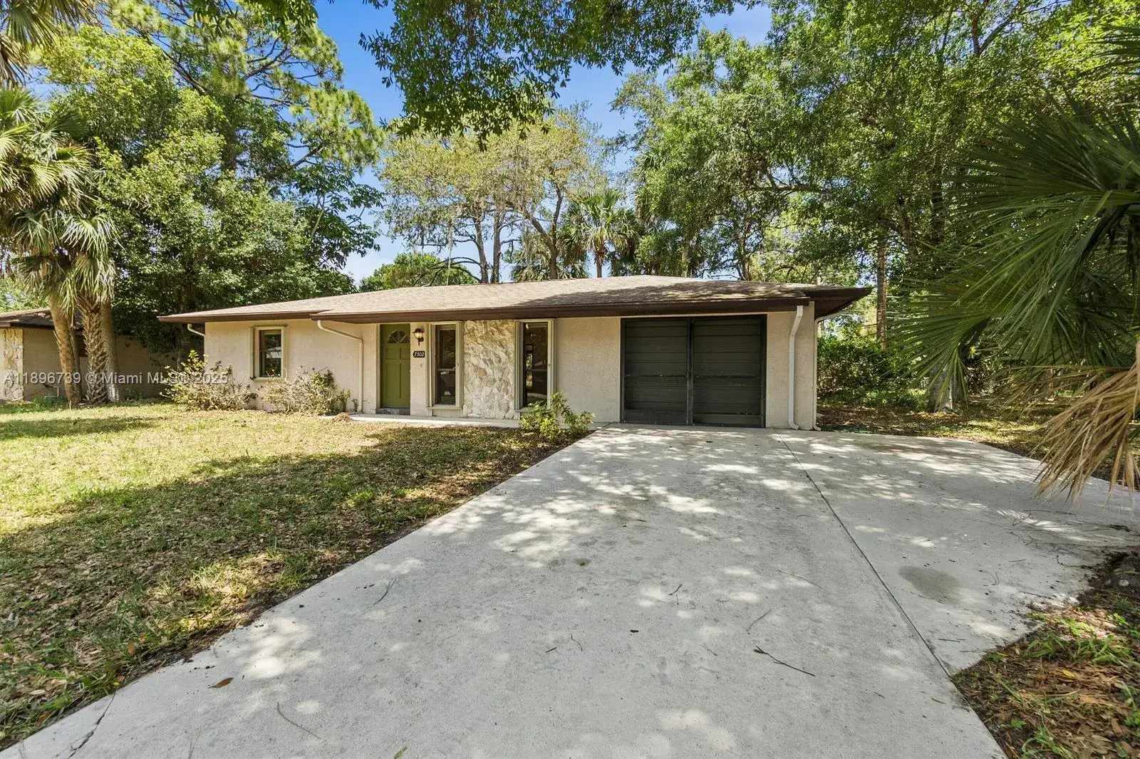 2 bedroom 1 bath Residential for sale at 7502 Bayard Rd, Fort Pierce FL 34951