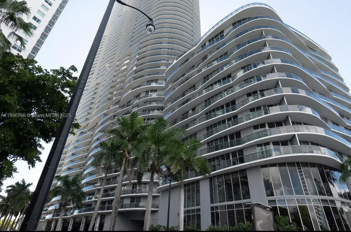 2 bedroom 3 bath Residential for sale at 488 NE 18th St # 4509, Miami FL 33132