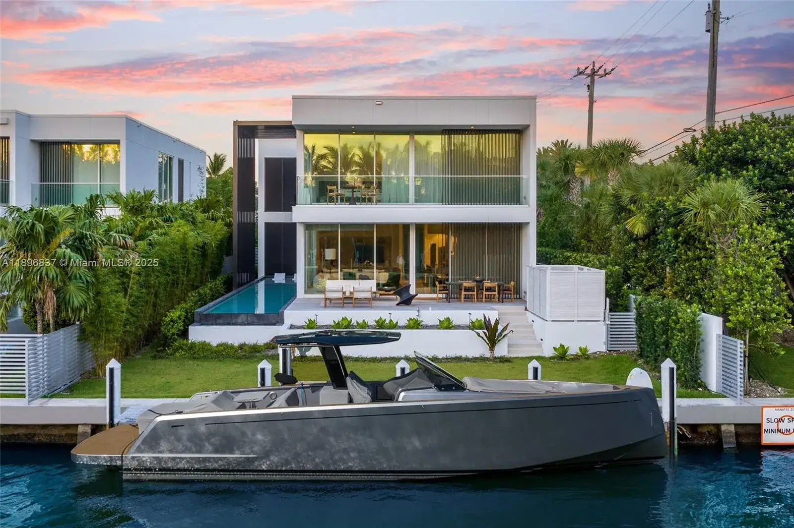 4 bedroom 4 bath Residential for sale at 1081 W 48th St # N01, Miami Beach FL 33140