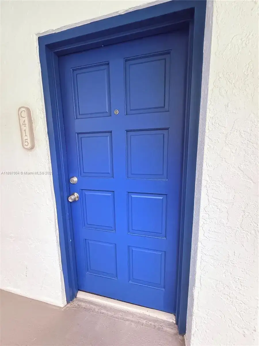1 bedroom 1 bath Residential for sale at 777 NE 62nd St # C415, Miami FL 33138