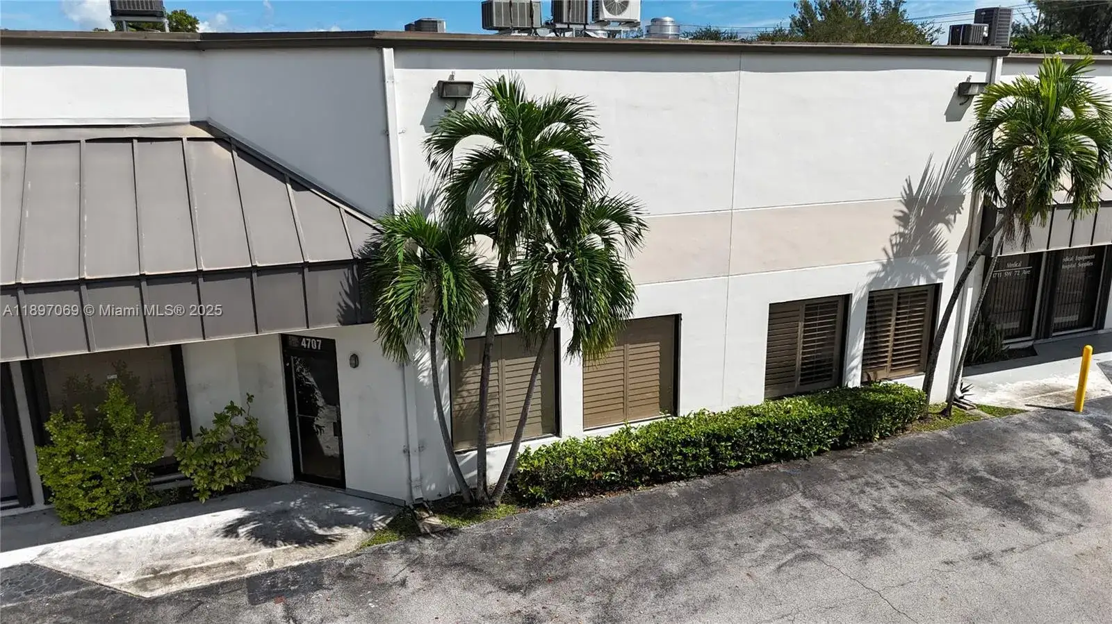 Commercial Sale for sale at 4707 SW 72nd Ave, Miami FL 33155