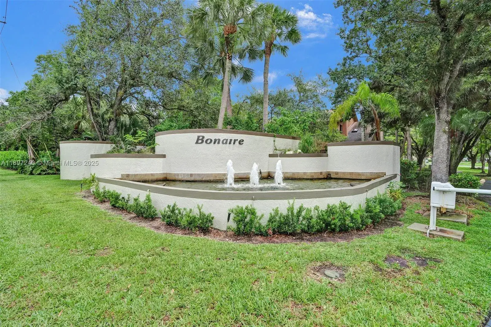 3 bedroom 3 bath Residential for sale at 7780 NW 79th Ave # F6, Tamarac FL 33321
