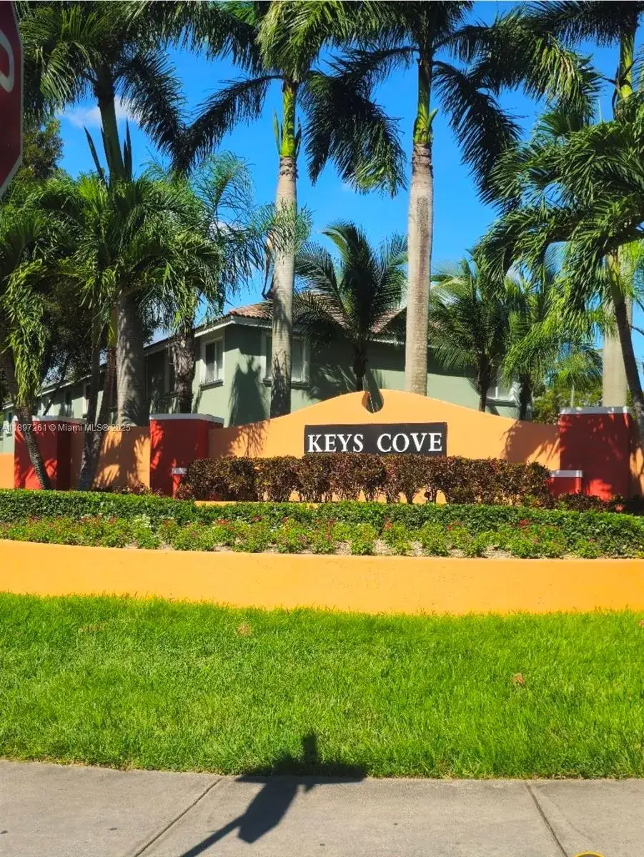 3 bedroom 2 bath Residential for sale at 1663 SE 27th Dr # 202, Homestead FL 33035