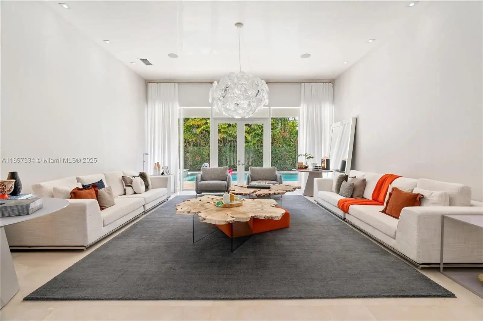 6 bedroom 6 bath Residential for sale at 12401 SW 82nd Ave, Pinecrest FL 33156